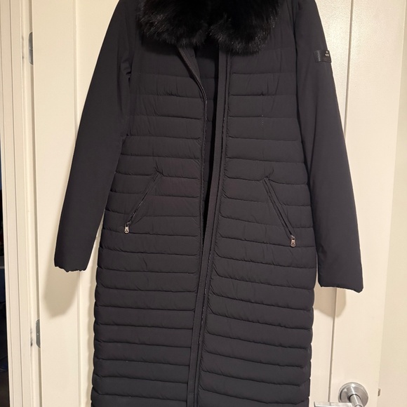 Puffer coat with fur collar - Picture 1 of 3
